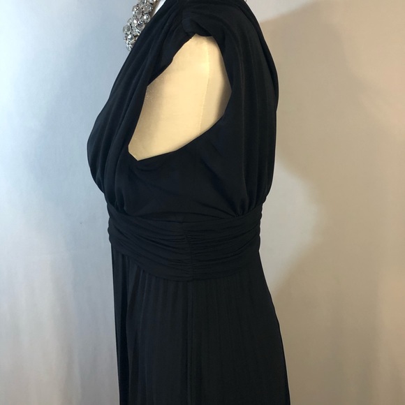 BOGO🖤 MARILYN MONROE BLACK MIDI FLOWY V NECK - Picture 6 of 8